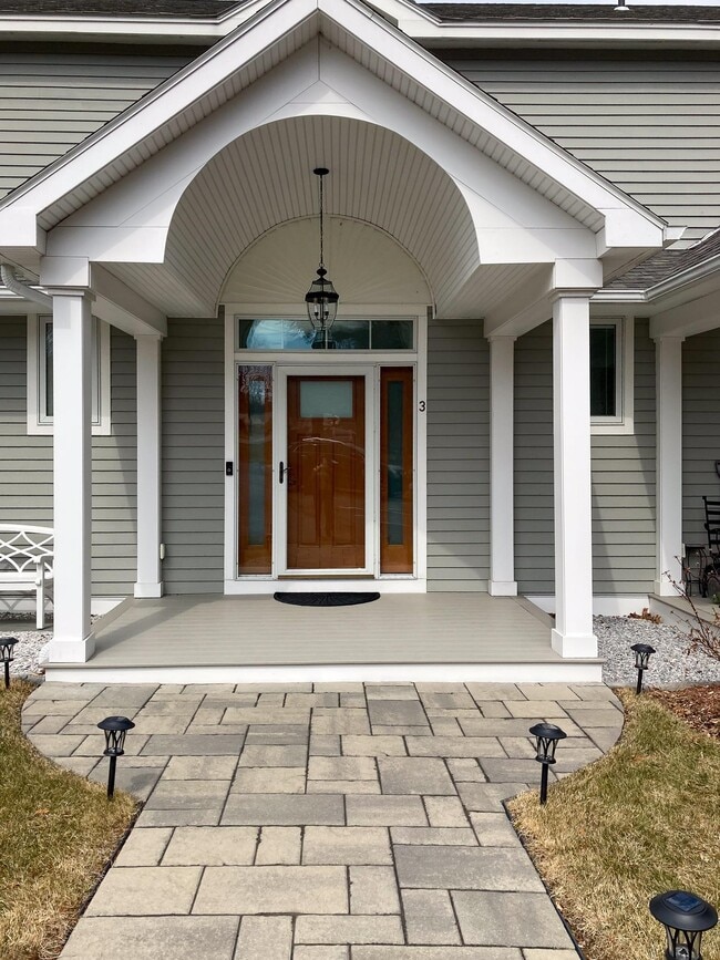 Building Photo - 38 Pebble Beach Rd