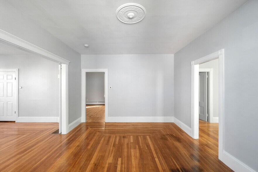 Building Photo - 132-134 Trenton Steet