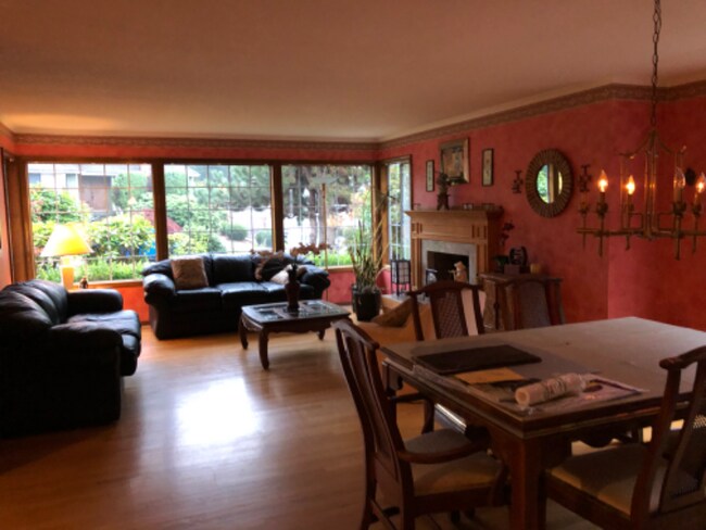 Building Photo - 10336 NE 201st Pl