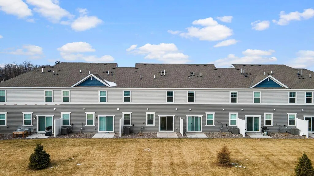 Building Photo - 20065 62nd Pl