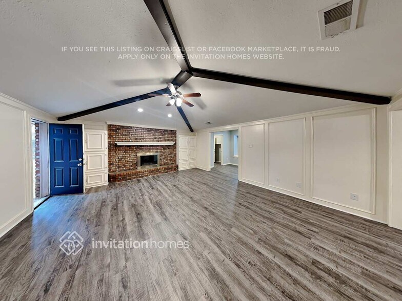 Building Photo - 3803 Double Oak Ln