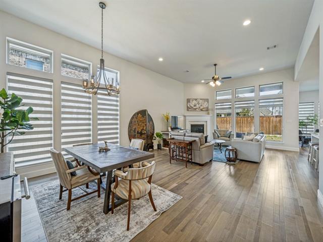 Building Photo - 2450 Kates Pl