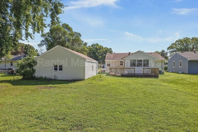 Building Photo - 5443 Louisiana Ave N