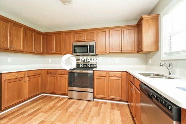 Building Photo - 111 Centerrock Dr