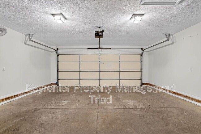 Building Photo - 4510 Camden Ridge Dr