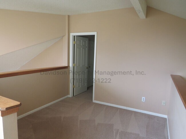 Building Photo - Charming 3-Bedroom Townhouse in Broadmoor ...