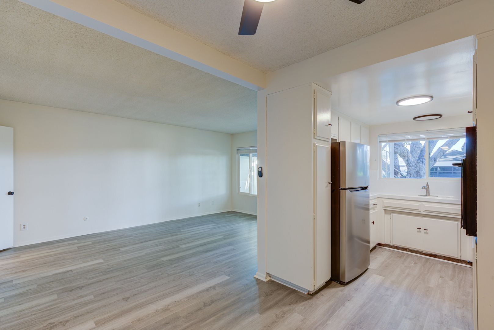 Building Photo - 1645 Beech Ave