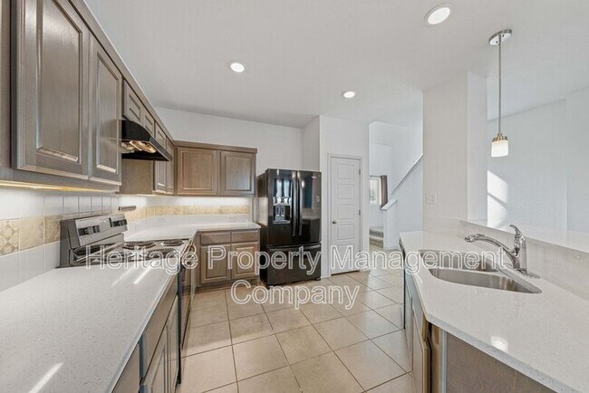 Building Photo - 9683 Shorebird Ln