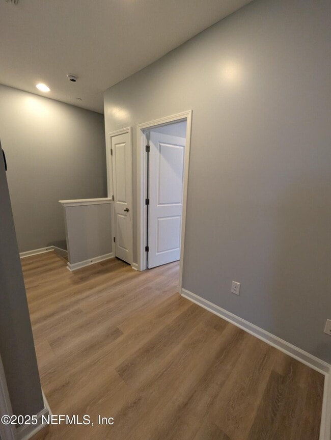 Building Photo - 58 Pindo Palm Dr