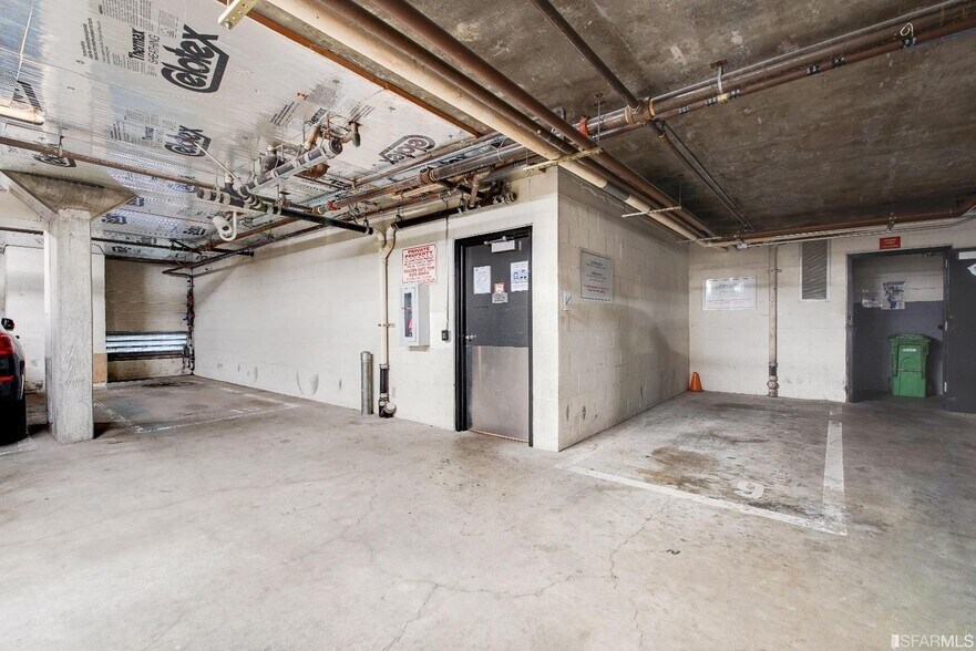 Building Photo - 1425 Vallejo St