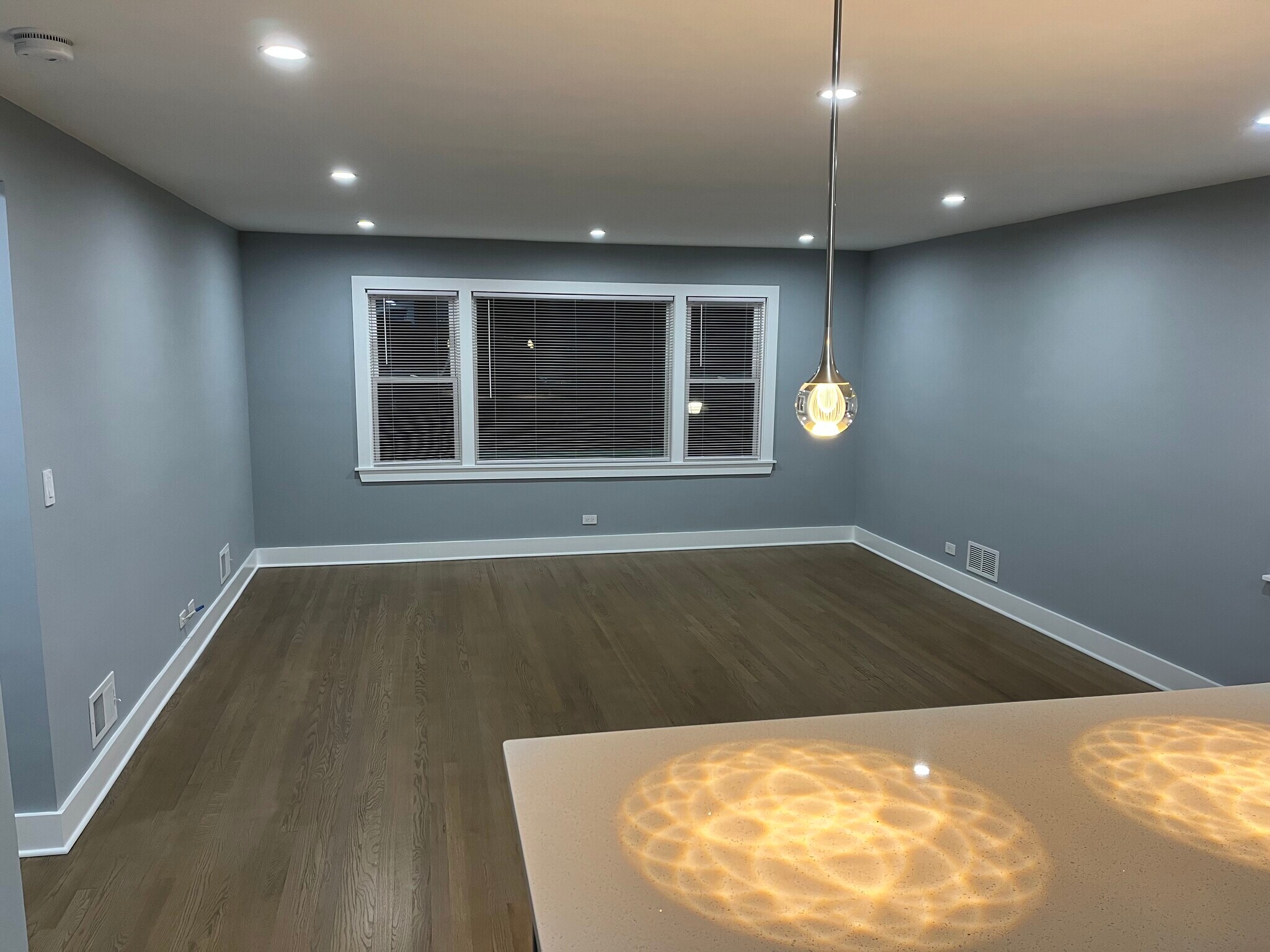 Building Photo - 8212 Kilpatrick Ave