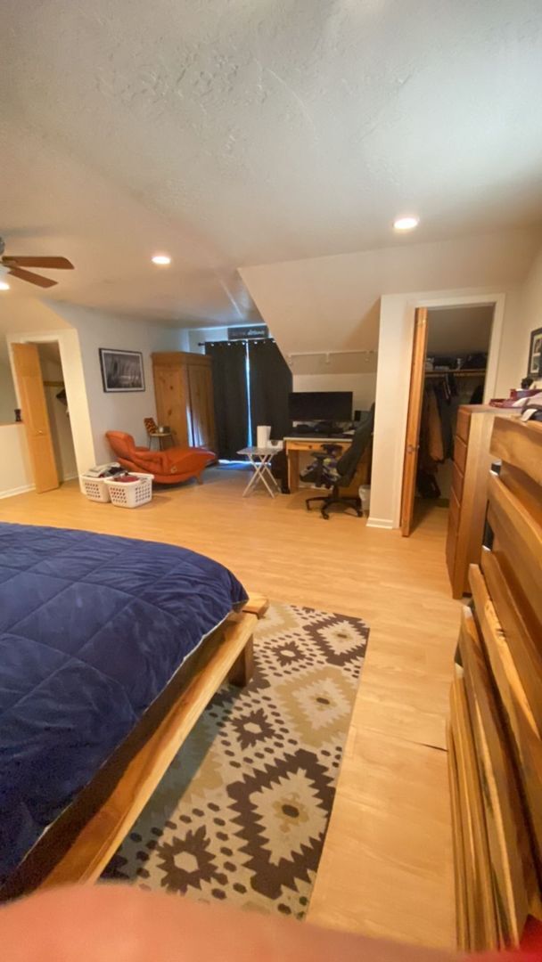 Building Photo - Lakeview Property in Hauser