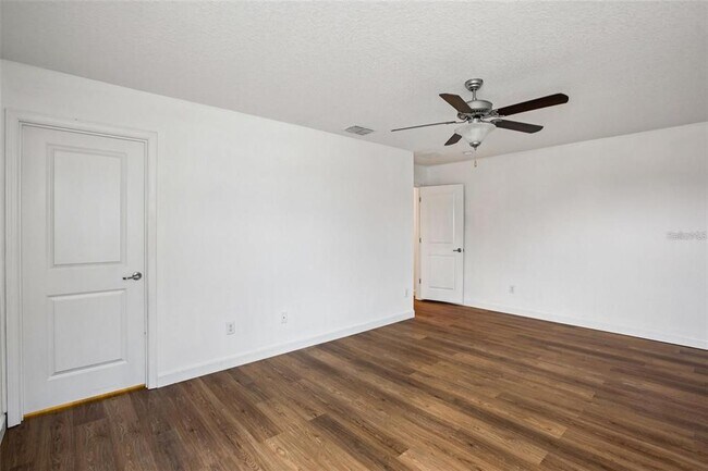 Building Photo - 3147 Calvano Dr
