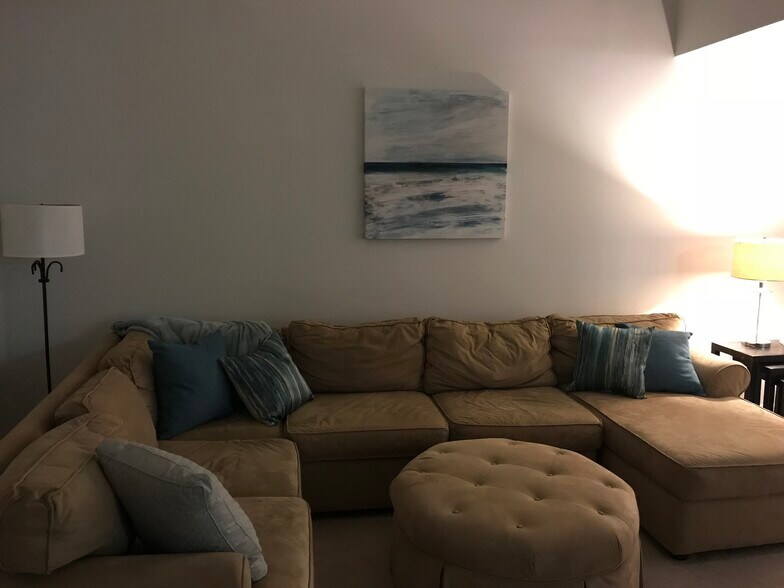 Great Room - 20842 East Dr