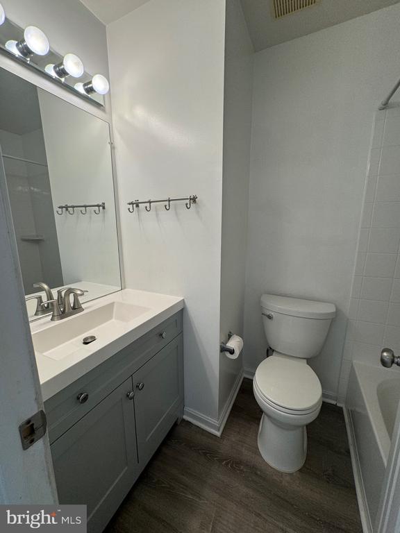 Building Photo - 6485 Ashby Grove Loop