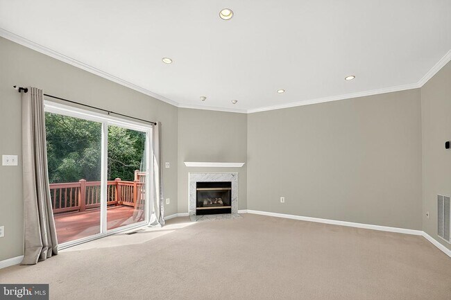 Building Photo - 8381 Millwood Dr