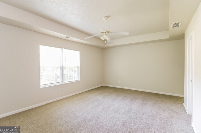 Building Photo - 292 Klinetop Dr
