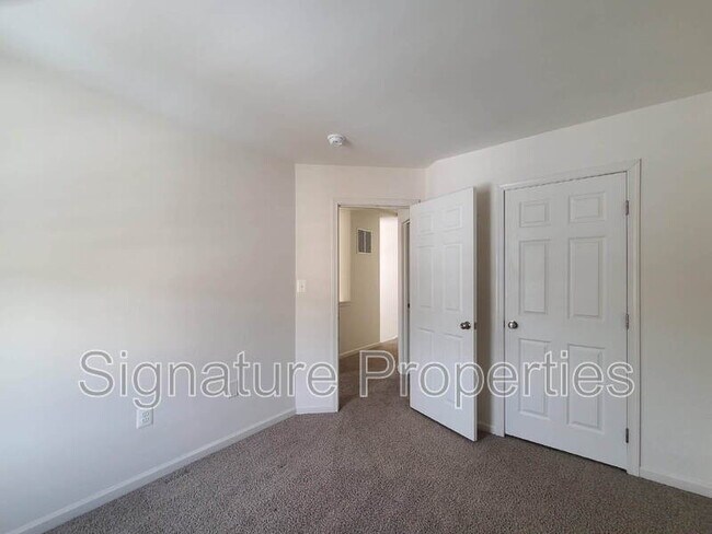 Building Photo - 35 Allegheny Dr