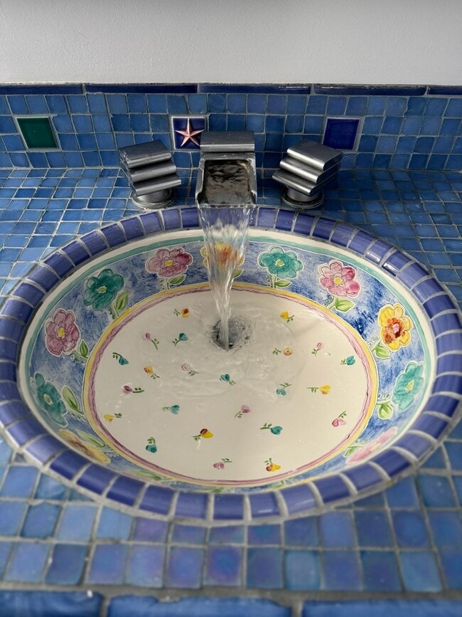 Building Photo - HUGE Custom-Designed Dream Home bordering ...