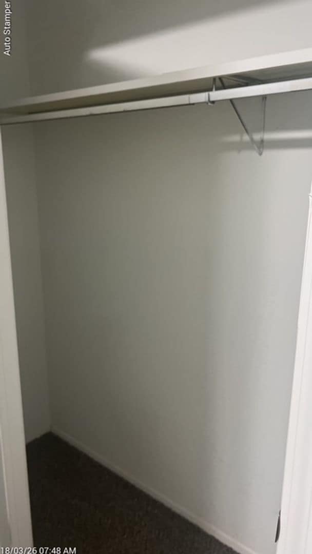 Building Photo - 609 Live Oak Dr