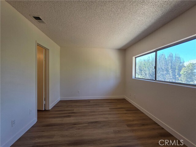 Building Photo - 121 Wiseman Way