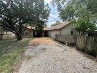 Building Photo - 2620 Roberts Cut Off Rd
