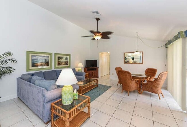 Building Photo - 1801 S US Hwy 1