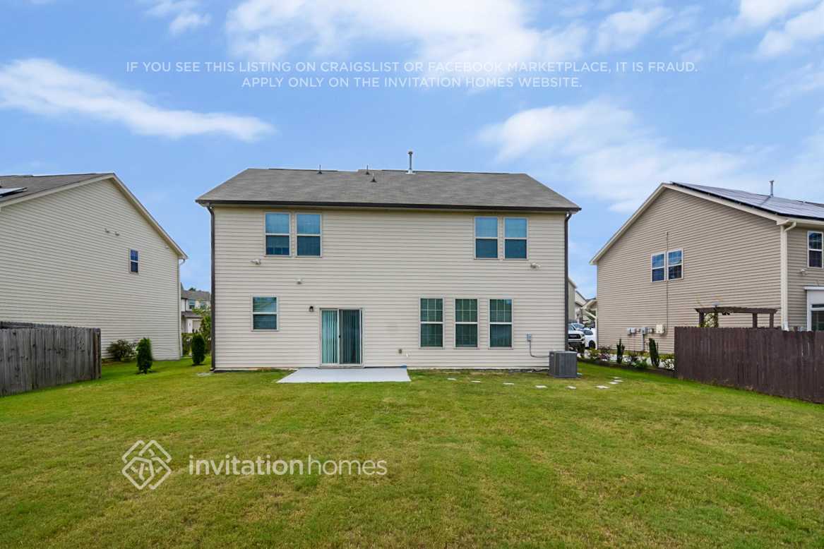 Building Photo - 2709 Communion Ct
