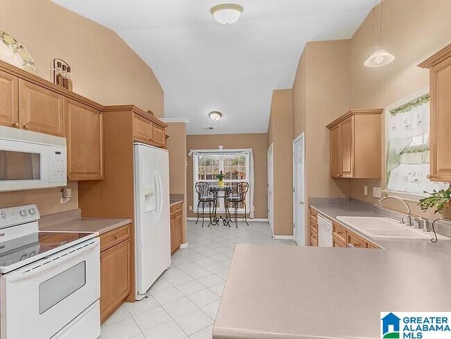 Building Photo - 101 Hayesbury Ln