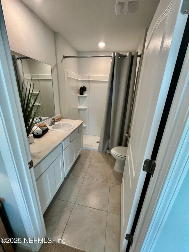 Building Photo - 73 Hidden Mdws Rd