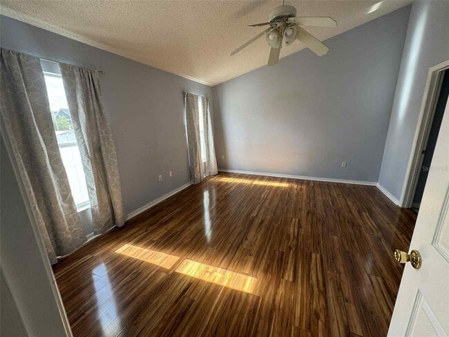 Building Photo - 205 Nicholson Dr