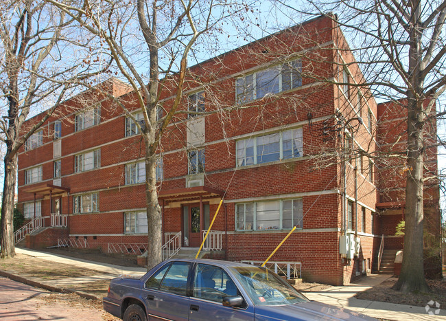 Building Photo - Valley Apartments