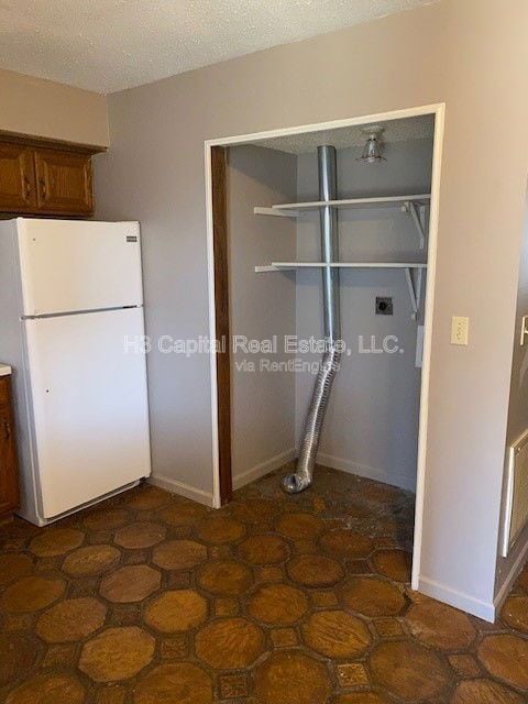 Building Photo - 2 Georgetown Dr