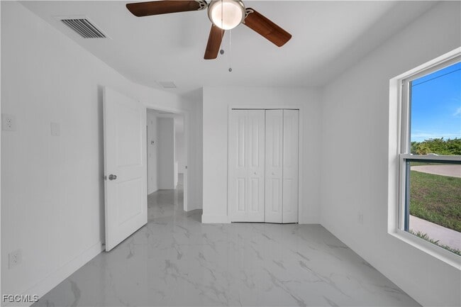 Building Photo - 3819 3rd St W