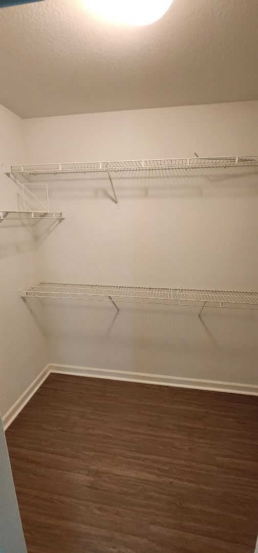 Building Photo - Beautiful Single-Story 4BR/2BA Home – Quiet Folsom Neighborhood