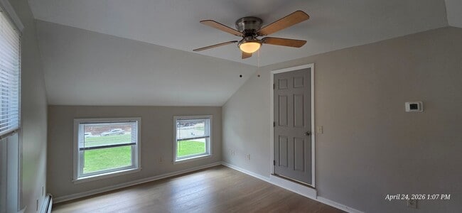 Building Photo - Tastefully Updated 3-bedroom, 2.5-bath rental in Derry