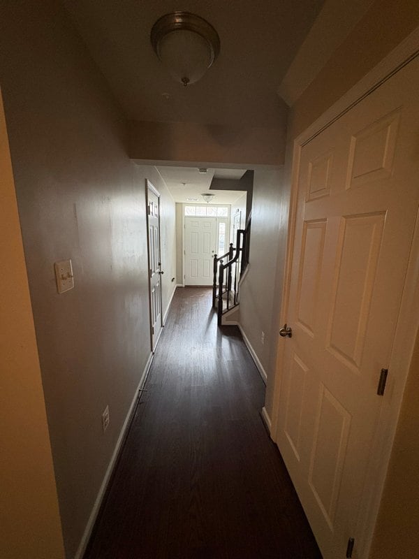 Building Photo - 8507 Stansbury Lake Dr