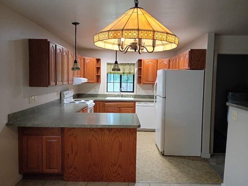 Building Photo - 5445 191st Ave SW