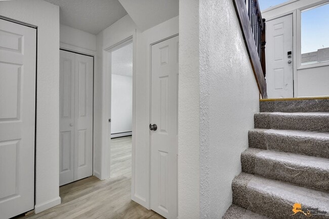 Building Photo - 4011 E Turnagain Blvd