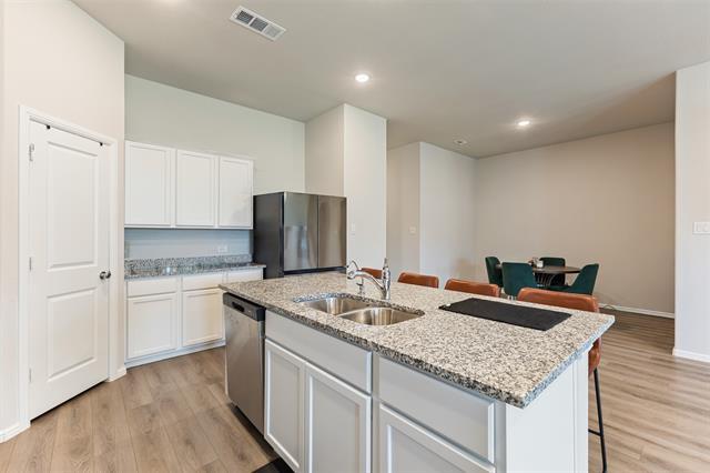 Building Photo - 7537 Prairie holly Ln