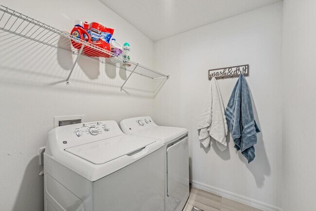 Building Photo - 11298 Radiant Shr Lp