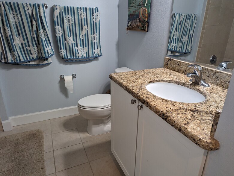 Building Photo - 459 Bahia Beach Blvd