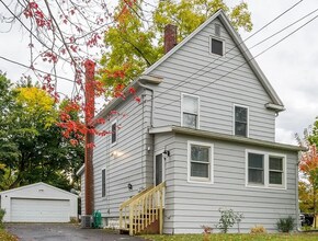 Building Photo - 330 E Chestnut St