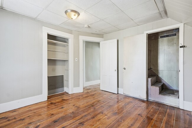 Building Photo - 29 Allen St