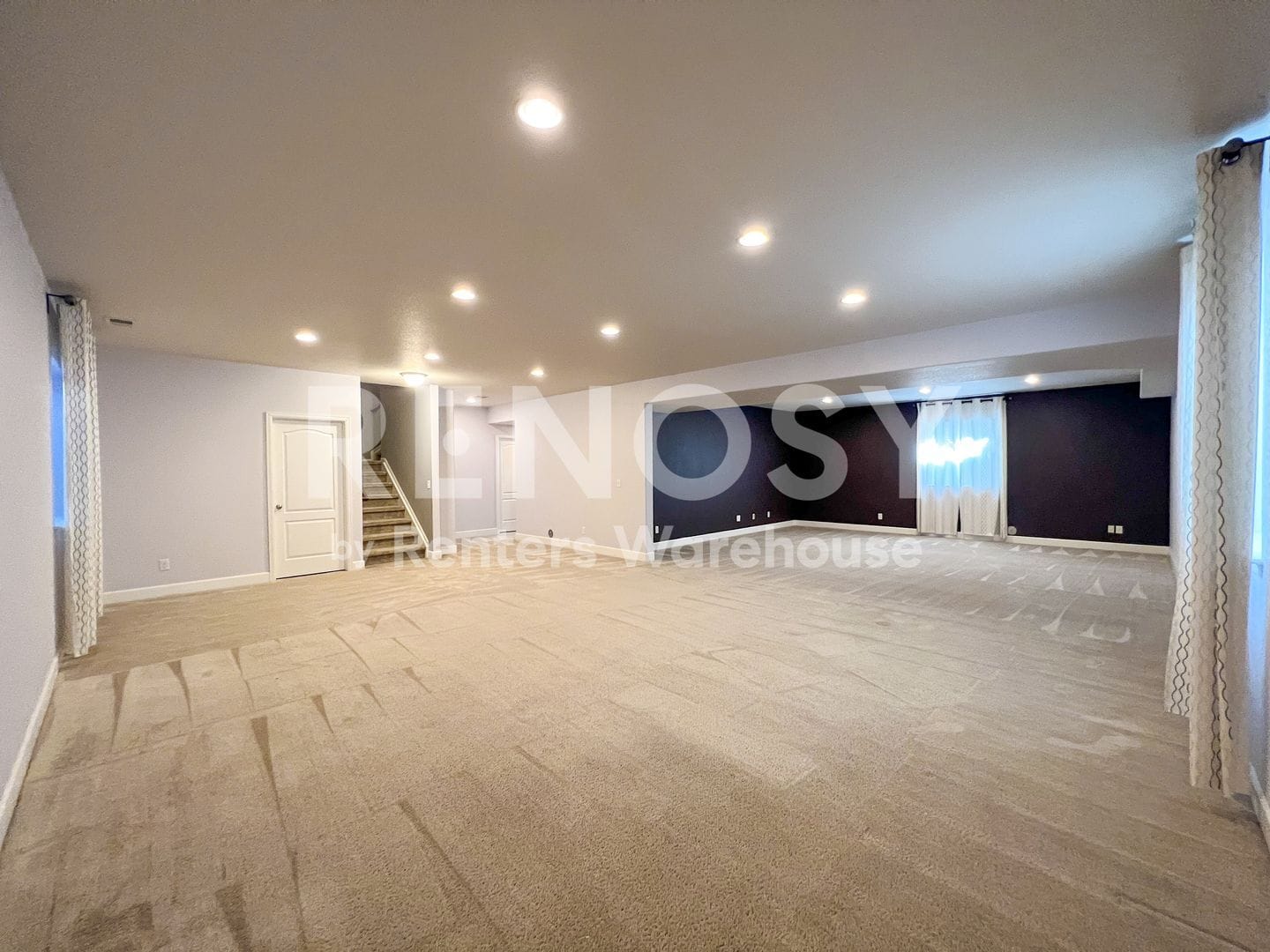 Building Photo - 25104 E Pinewood Pl
