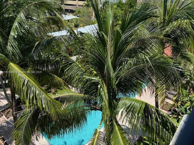 Building Photo - 1900 Van Buren St