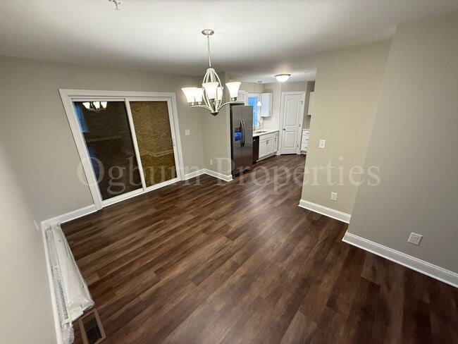 Building Photo - 500 N Dunleith Ave