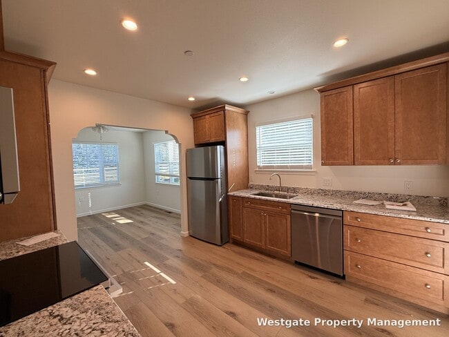 Building Photo - 1346 Skillman Ln