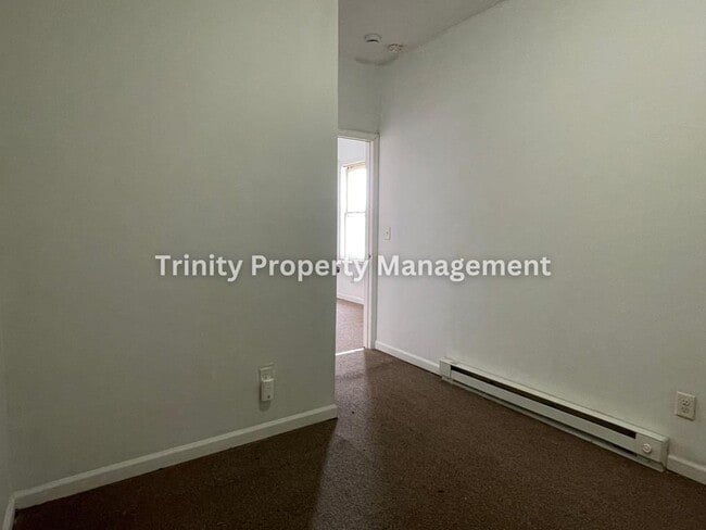 Building Photo - 545 Baltimore Ave