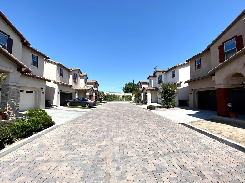 Building Photo - 14948 Texaco Ave
